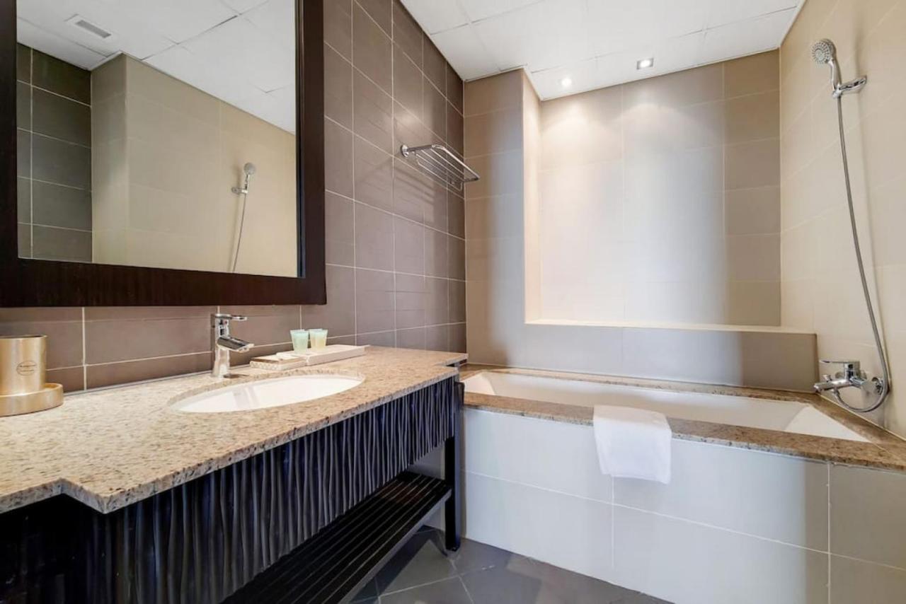 Royal Amwaj Residences North - Vibrant Two Bedroom Dubaj Zewnętrze zdjęcie